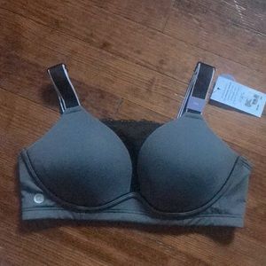 34A GREY GRAY SPORT BY CACIQUE NO WIRE SPORTS BRA NEW